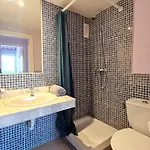 Fantastic 3 Bedroom Apartment, 300m To The Sea Lloret de Mar