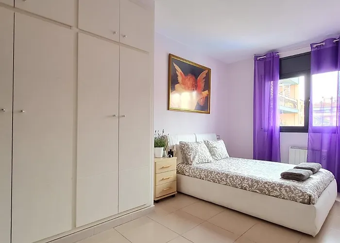 Fantastic 3 Bedroom Apartment, 300m To The Sea * Lloret de Mar