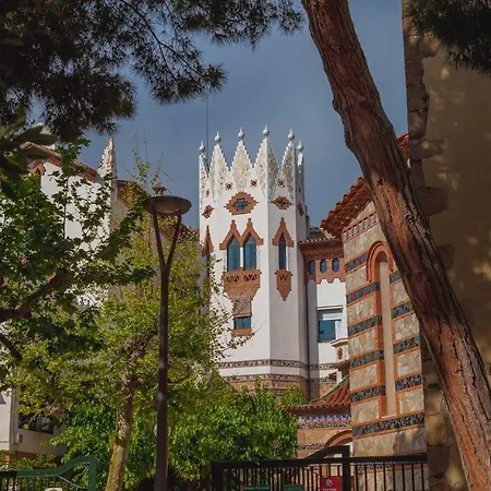 Fantastic 3 Bedroom Apartment, 300m To The Sea *