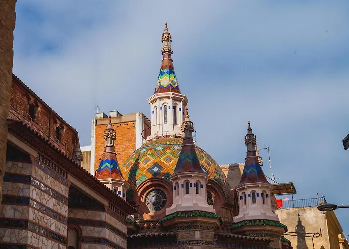 Fantastic 3 Bedroom Apartment, 300m To The Sea *