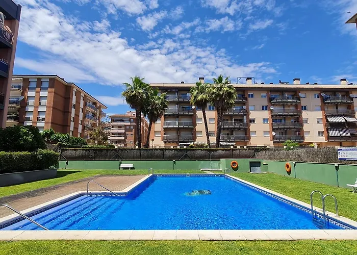 Fantastic 3 Bedroom Apartment, 300m To The Sea Lejlighed Lloret de Mar